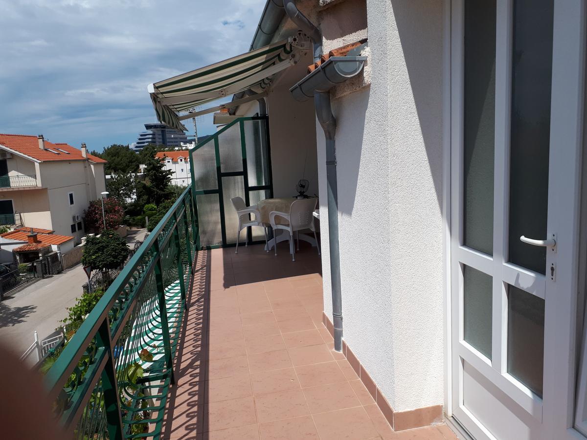 Mirjana Apartman Vodice Ngoại thất bức ảnh