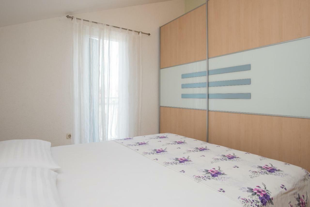 Mirjana Apartman Vodice Ngoại thất bức ảnh