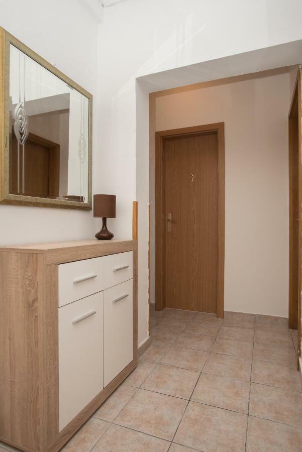 Mirjana Apartman Vodice Ngoại thất bức ảnh